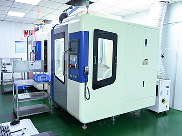 高速（sù）五軸加（jiā）工中心