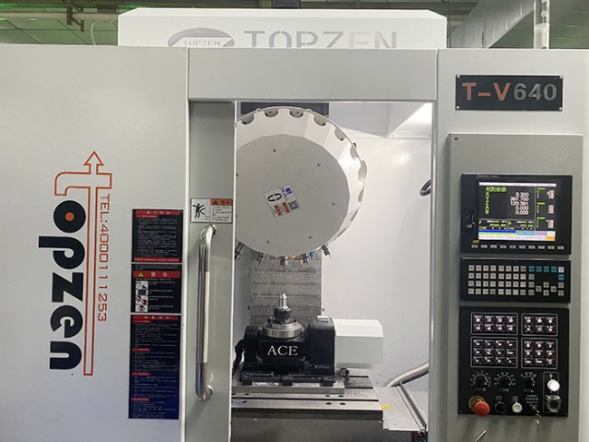 精密五軸鑽銑中心