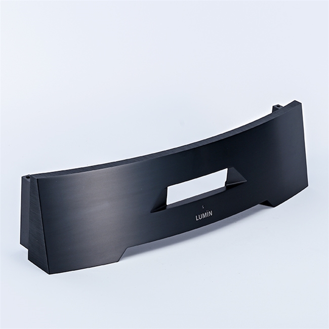 功放（fàng）前麵板黑（hēi）色